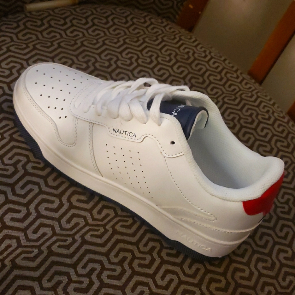 Mens sneakers